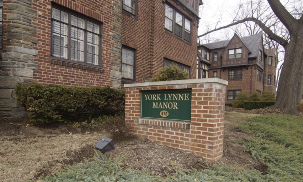 York Lynne Manor